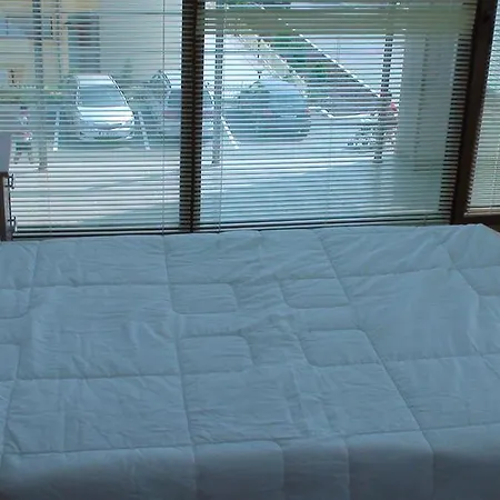 דירה English House Two Bedroom & Living *