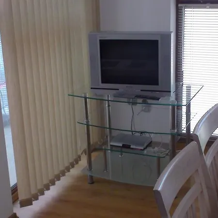 English House Two Bedroom & Living סבטי ולאס